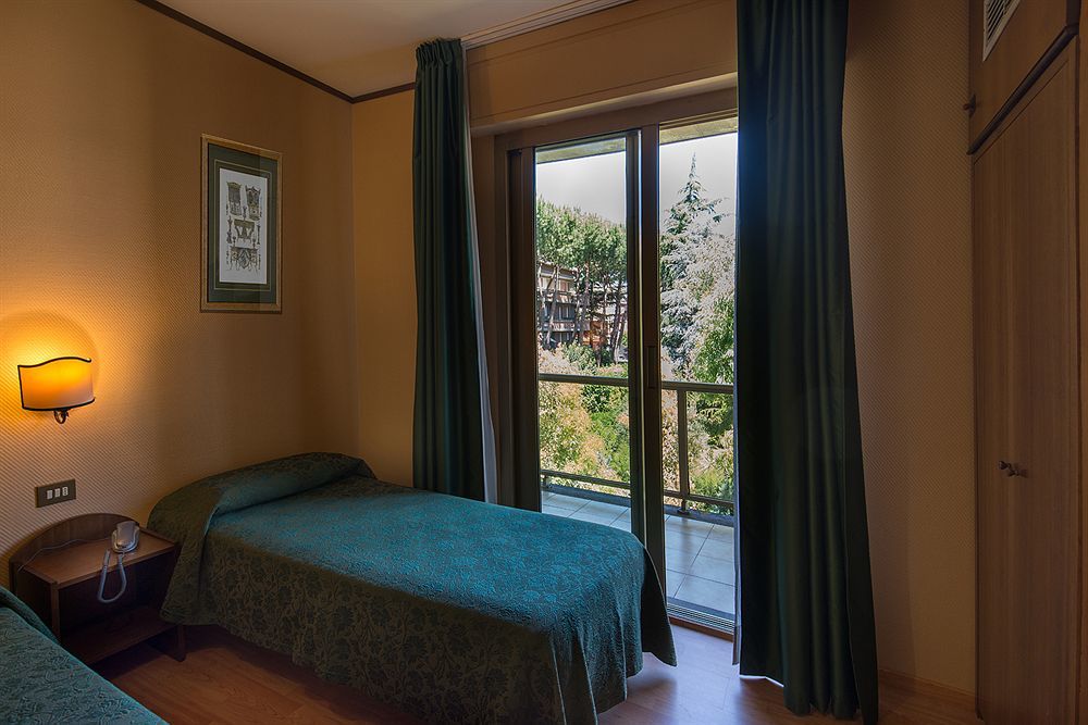 Park Hotel Blanc Et Noir Рим Екстер'єр фото